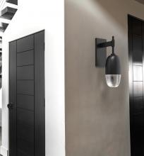 Pebble-SCONCE_IDB0079-01-MB_Context-Staircase_just-SCONCE.jpg